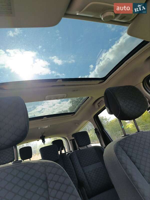 Минивэн Renault Grand Scenic 2010 в Каменке-Бугской