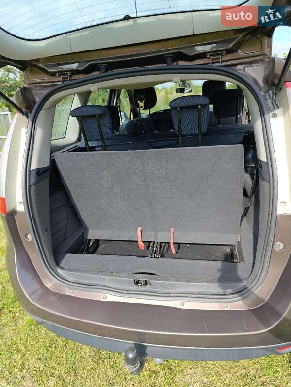 Минивэн Renault Grand Scenic 2010 в Каменке-Бугской