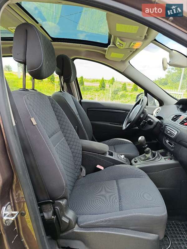 Минивэн Renault Grand Scenic 2010 в Каменке-Бугской