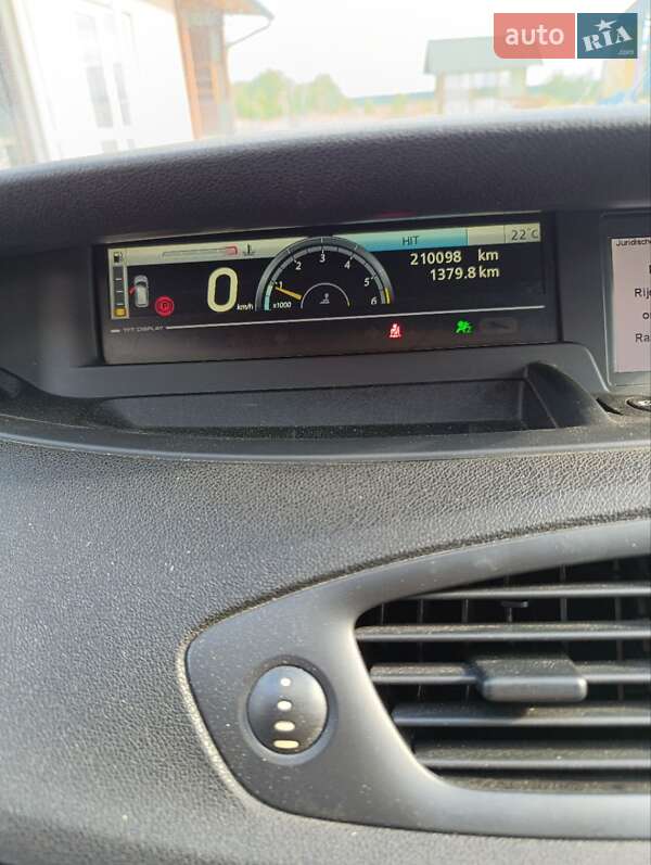 Минивэн Renault Grand Scenic 2010 в Каменке-Бугской