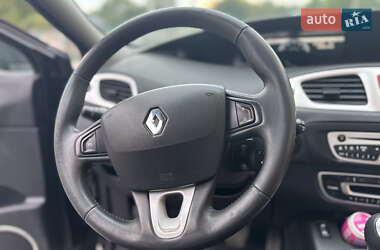 Минивэн Renault Grand Scenic 2010 в 