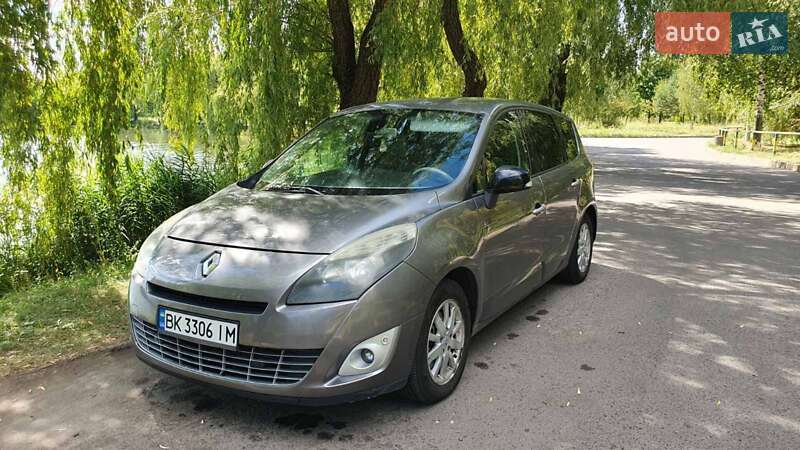 Мінівен Renault Grand Scenic 2011 в Рівному