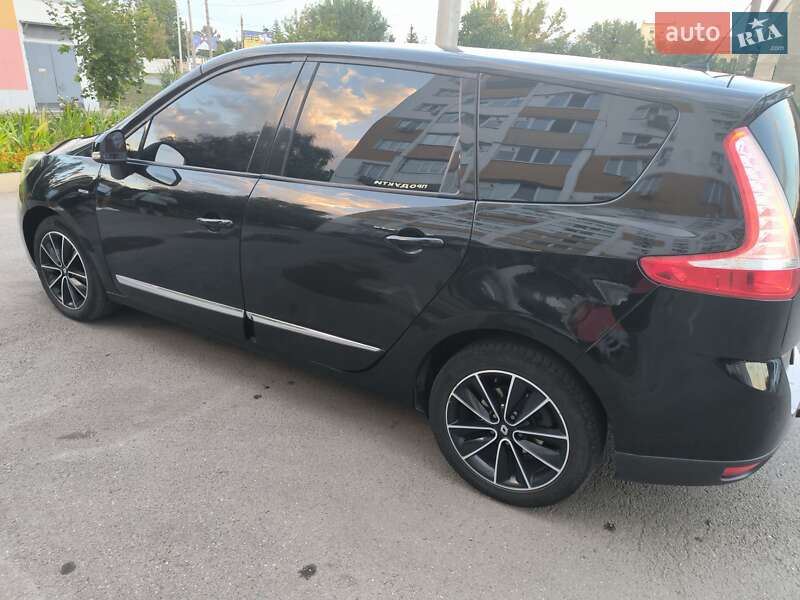 Минивэн Renault Grand Scenic 2012 в Харькове