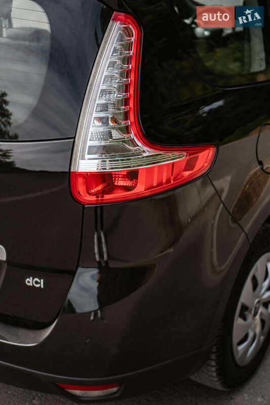 Мінівен Renault Grand Scenic 2014 в Бурштині