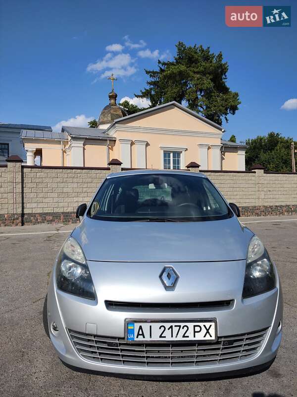 Минивэн Renault Grand Scenic 2010 в Белой Церкви