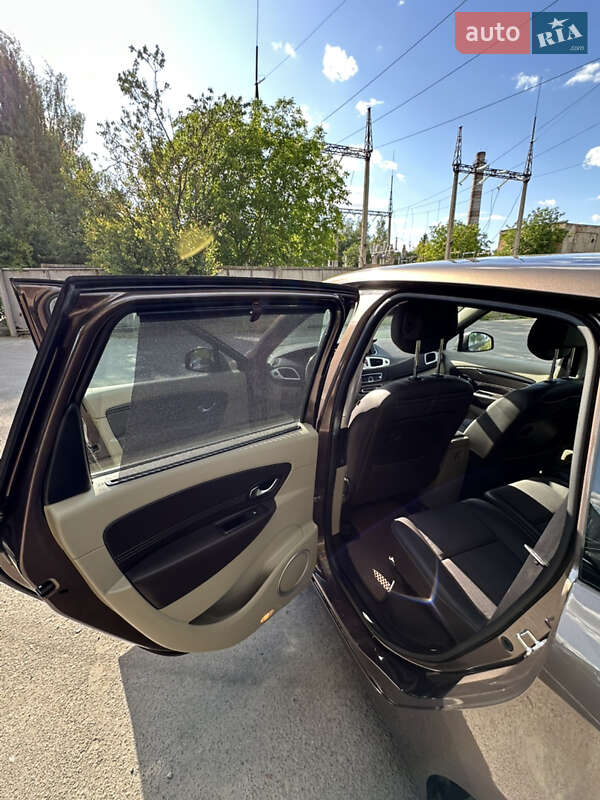 Минивэн Renault Grand Scenic 2009 в Ровно