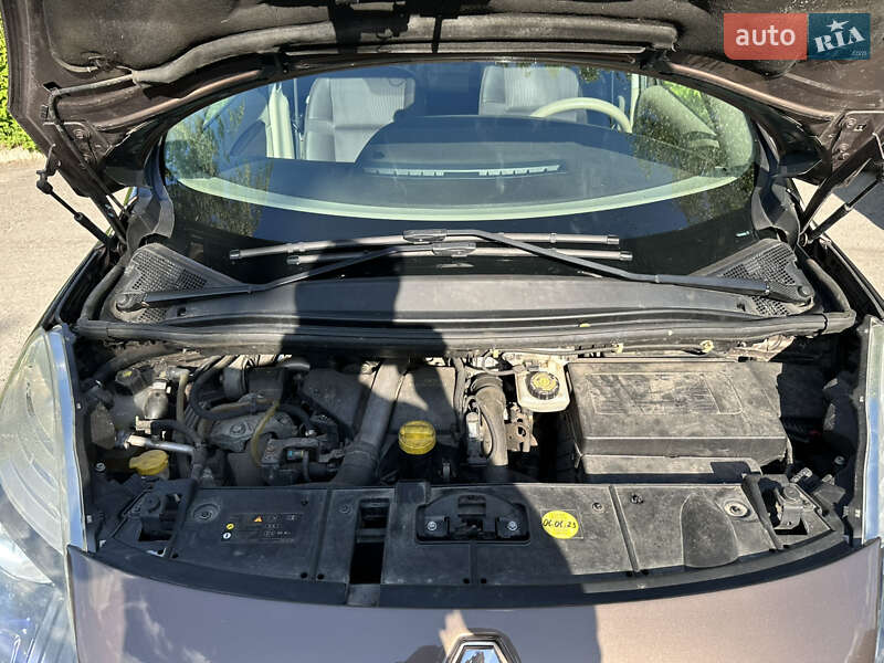 Минивэн Renault Grand Scenic 2009 в Ровно