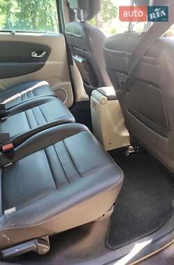 Минивэн Renault Grand Scenic 2011 в 
