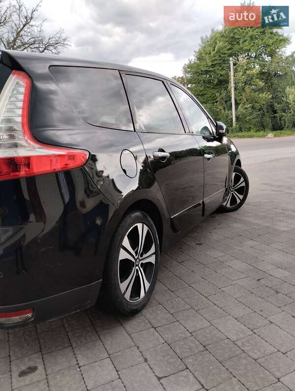 Минивэн Renault Grand Scenic 2011 в Стрые фото 24 Минивэн Renault Grand Scenic 2011 в Стрые