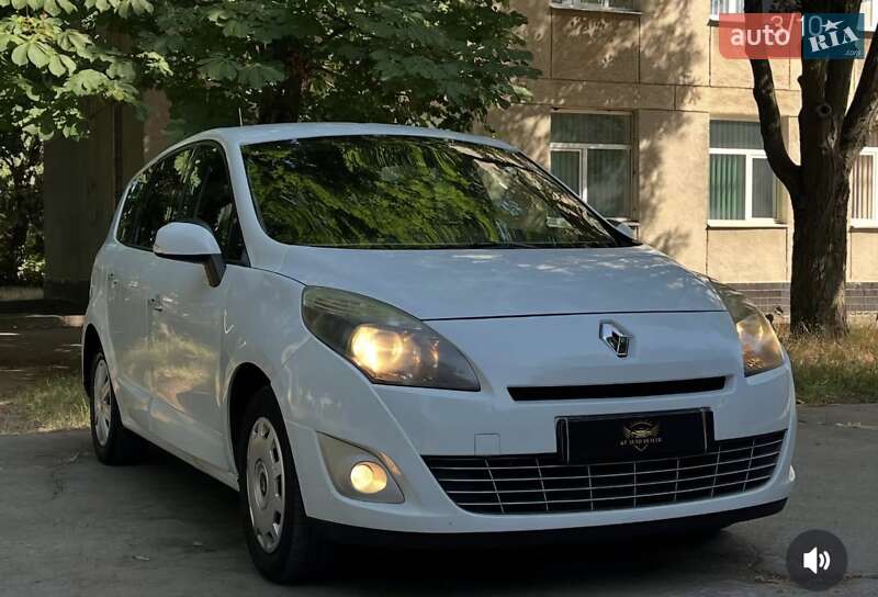 Мінівен Renault Grand Scenic 2010 в Одесі