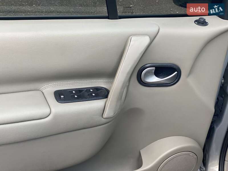 Минивэн Renault Grand Scenic 2005 в Ровно