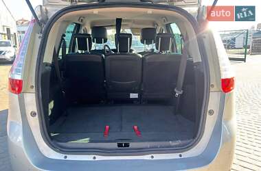 Минивэн Renault Grand Scenic 2015 в 