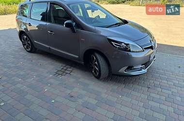 Минивэн Renault Grand Scenic 2016 в 
