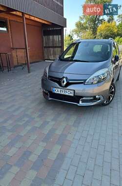 Renault Grand Scenic 2016