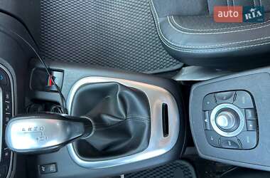 Минивэн Renault Grand Scenic 2016 в 