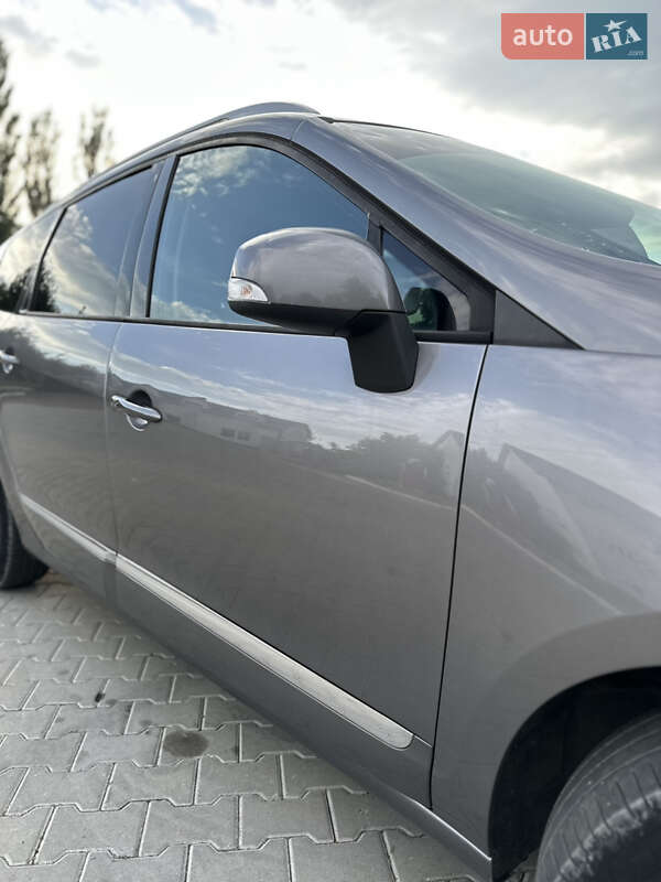 Мінівен Renault Grand Scenic 2015 в Мостиській
