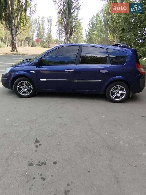 Мінівен Renault Grand Scenic 2004 в Кривому Розі фото 24 Мінівен Renault Grand Scenic 2004 в Кривому Розі