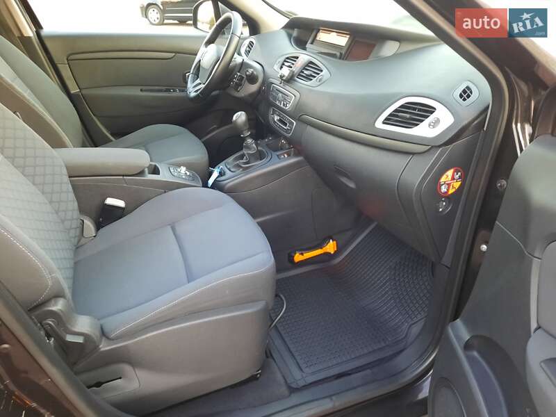 Мінівен Renault Grand Scenic 2011 в Полтаві