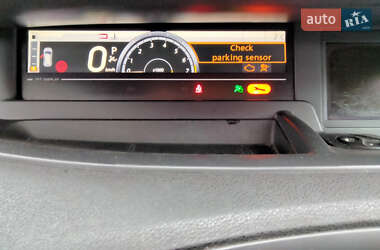 Минивэн Renault Grand Scenic 2010 в 