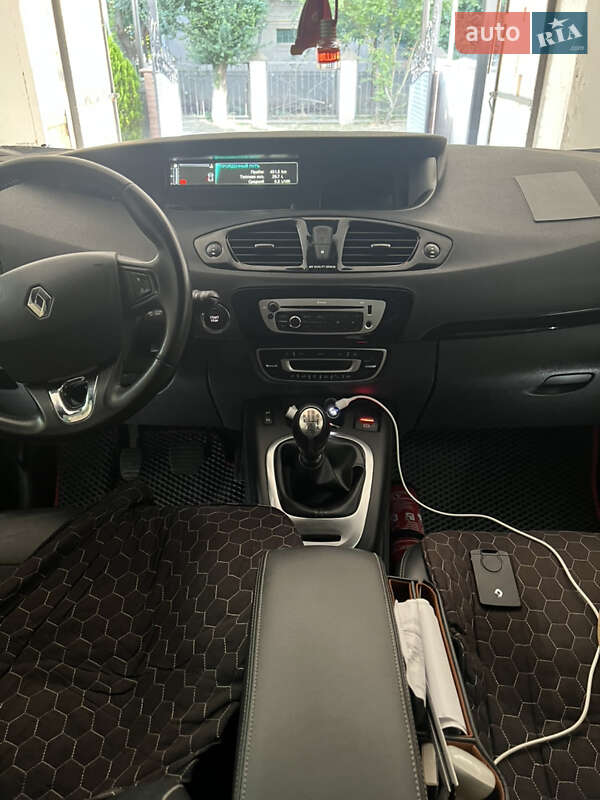 Минивэн Renault Grand Scenic 2013 в Черновцах фото 3 Минивэн Renault Grand Scenic 2013 в Черновцах