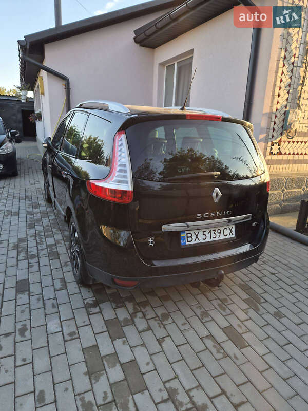 Мінівен Renault Grand Scenic 2015 в Старокостянтинові фото 10 Мінівен Renault Grand Scenic 2015 в Старокостянтинові