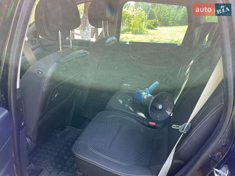 Мінівен Renault Grand Scenic 2012 в Луцьку фото 6 Мінівен Renault Grand Scenic 2012 в Луцьку