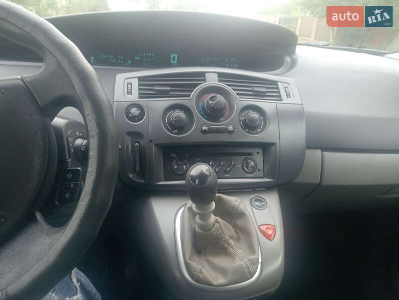 Минивэн Renault Grand Scenic 2006 в Луцке