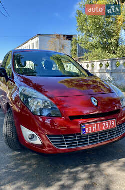 Мінівен Renault Grand Scenic 2011 в Києві