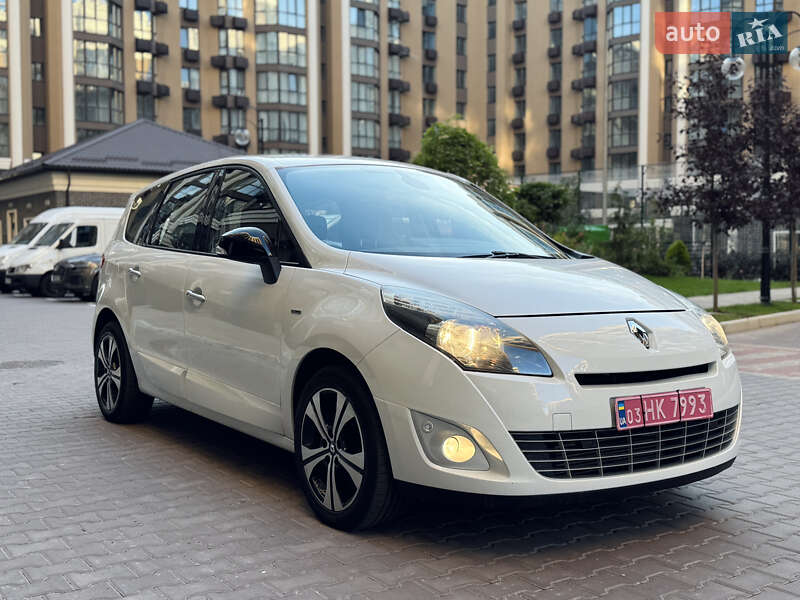 Минивэн Renault Grand Scenic 2011 в Киеве