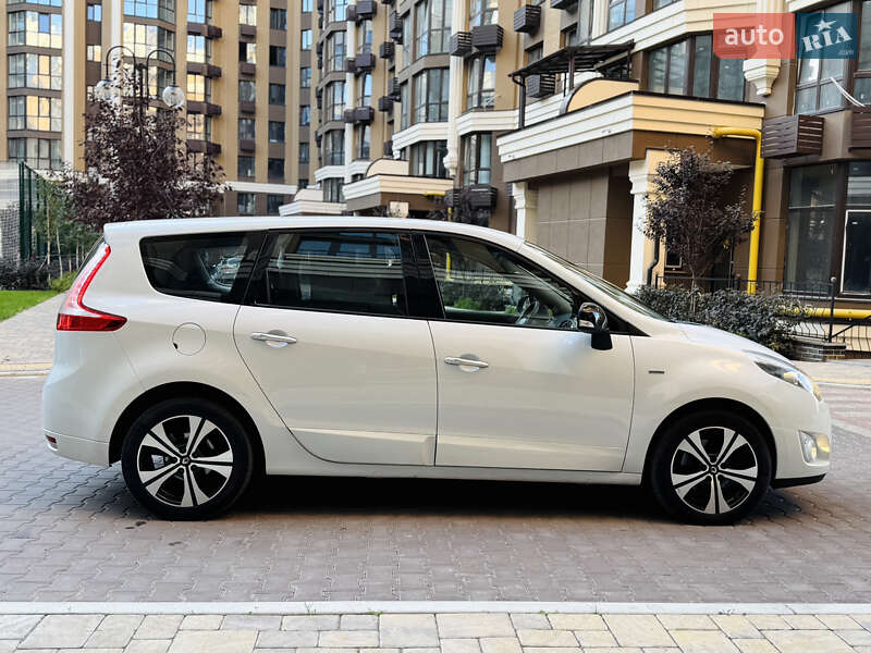 Минивэн Renault Grand Scenic 2011 в Киеве