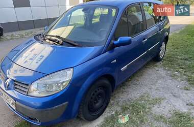 Минивэн Renault Grand Scenic 2005 в 