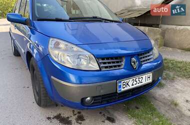 Минивэн Renault Grand Scenic 2005 в 