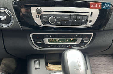 Мінівен Renault Grand Scenic 2013 в  фото 29 Мінівен Renault Grand Scenic 2013 в