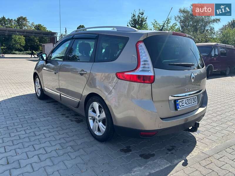 Минивэн Renault Grand Scenic 2013 в Банилове