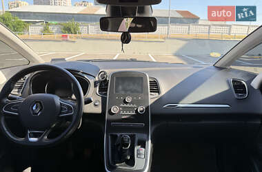 Минивэн Renault Grand Scenic 2017 в 