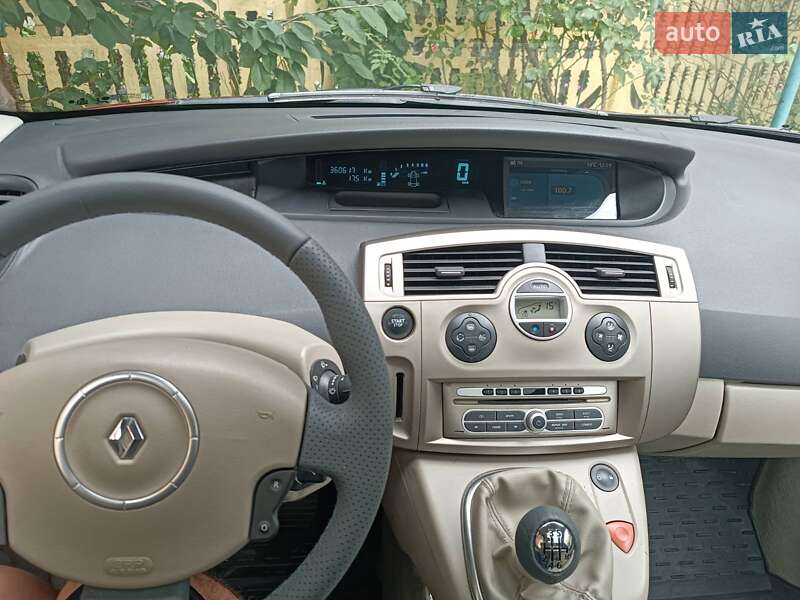 Мінівен Renault Grand Scenic 2007 в Рівному фото 13 Мінівен Renault Grand Scenic 2007 в Рівному