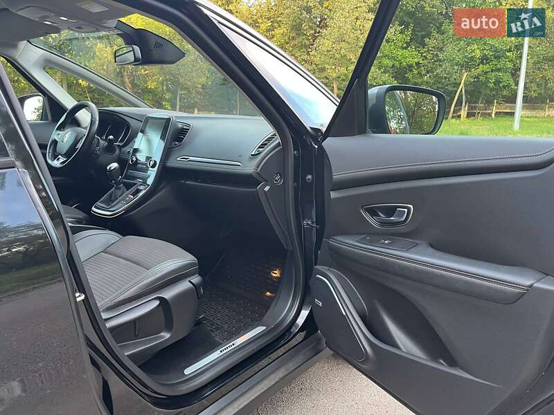Мінівен Renault Grand Scenic 2019 в Києві фото 23 Мінівен Renault Grand Scenic 2019 в Києві