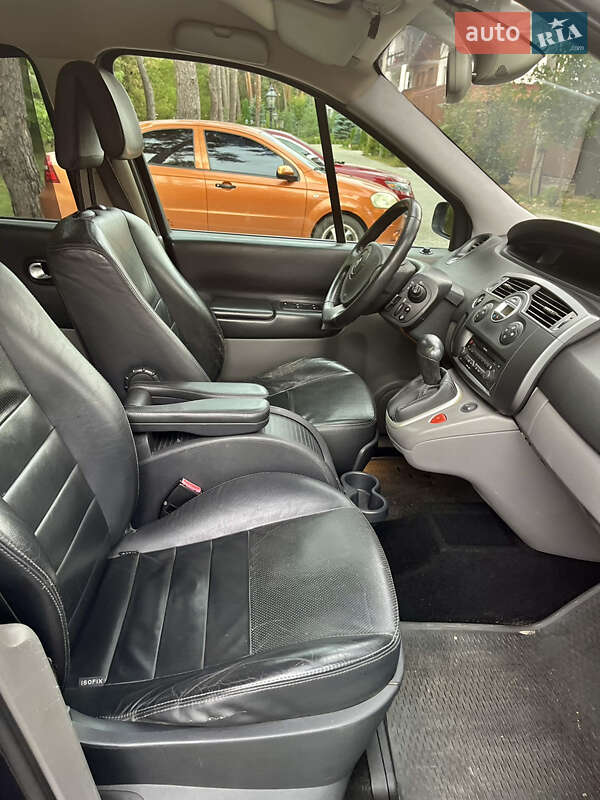 Минивэн Renault Grand Scenic 2004 в Киеве