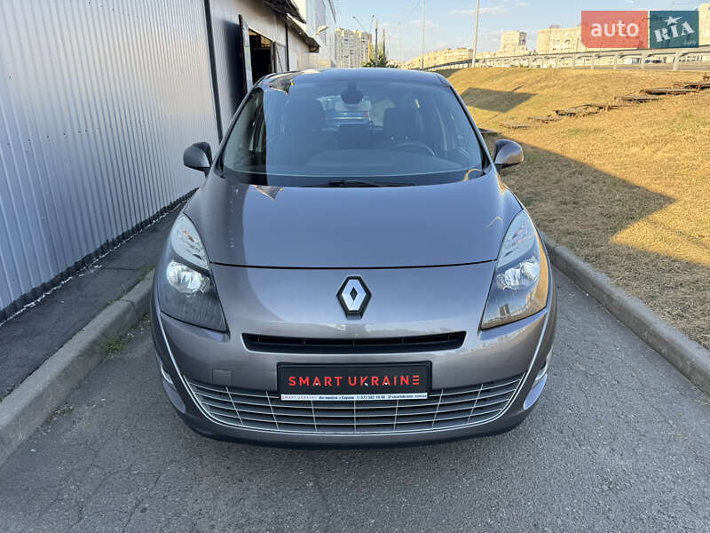 Мінівен Renault Grand Scenic 2010 в Києві фото 48 Мінівен Renault Grand Scenic 2010 в Києві