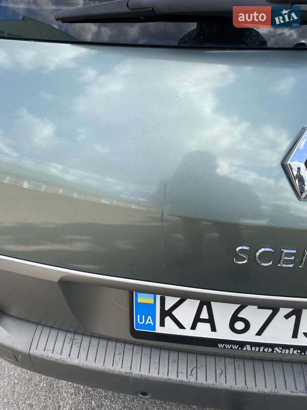 Минивэн Renault Grand Scenic 2004 в Золочеве