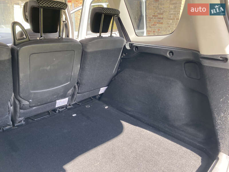 Мінівен Renault Grand Scenic 2011 в Луцьку фото 22 Мінівен Renault Grand Scenic 2011 в Луцьку