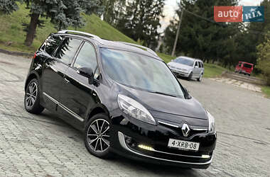 Минивэн Renault Grand Scenic 2014 в 
