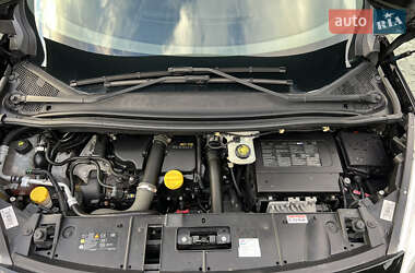 Минивэн Renault Grand Scenic 2014 в 