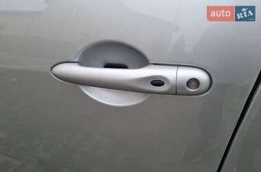 Минивэн Renault Grand Scenic 2012 в 