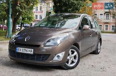 Renault Grand Scenic 2011