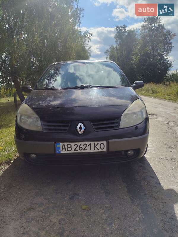 Renault Grand Scenic 2005