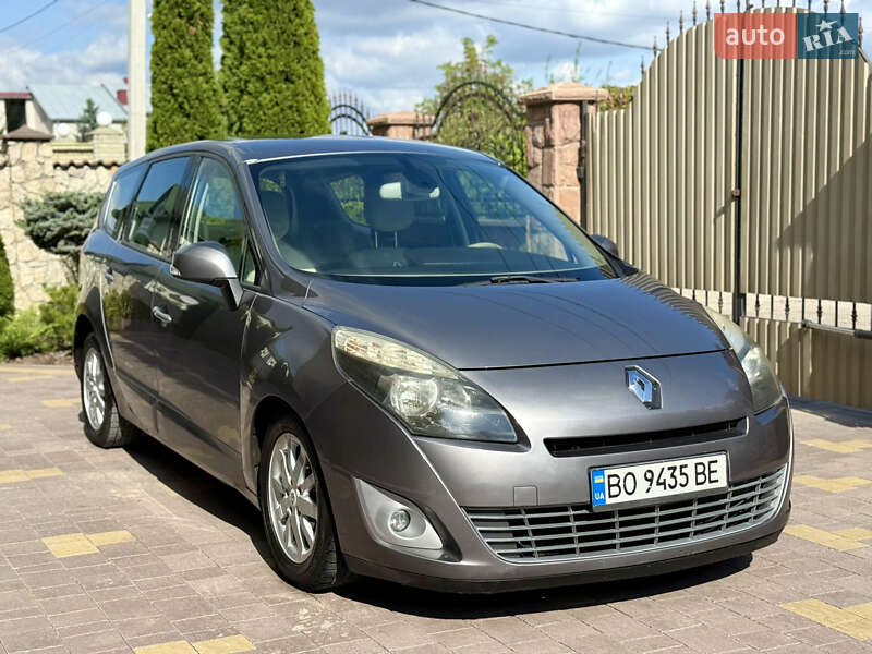 Renault Grand Scenic 2010