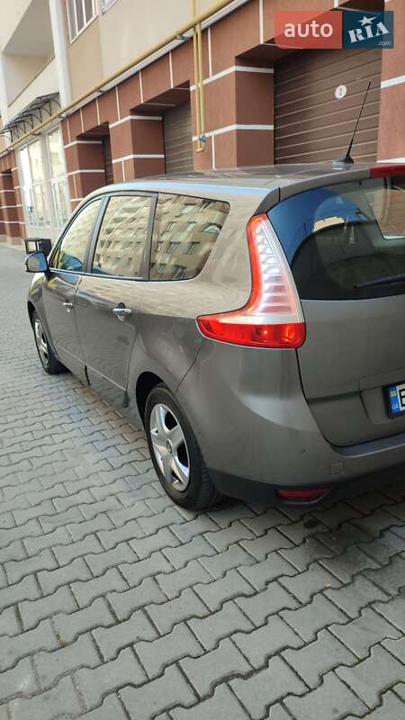 Минивэн Renault Grand Scenic 2013 в Хмельницком