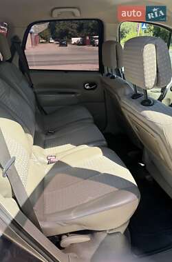 Минивэн Renault Grand Scenic 2004 в 
