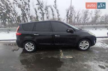 Минивэн Renault Grand Scenic 2010 в Киеве